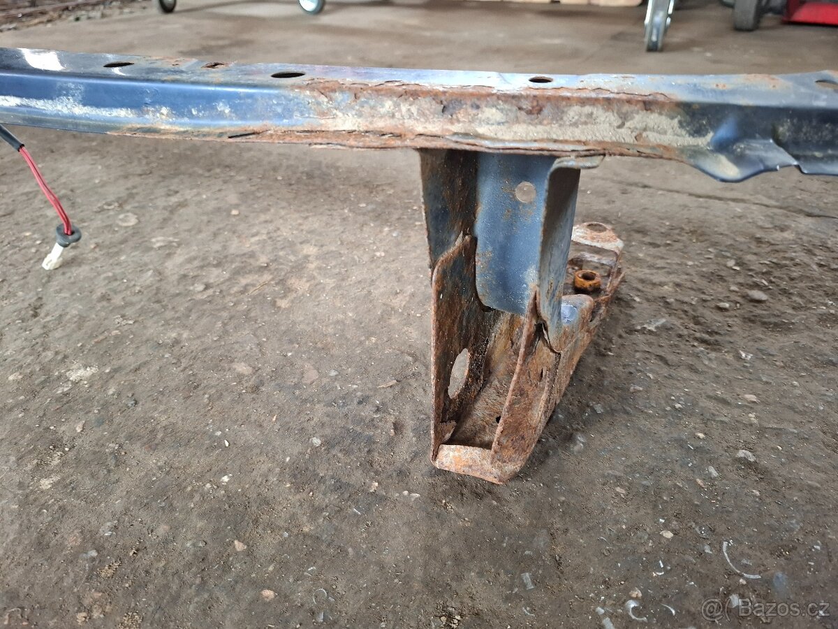 Výztuha nárazníku Impreza Gc/Gf - 4