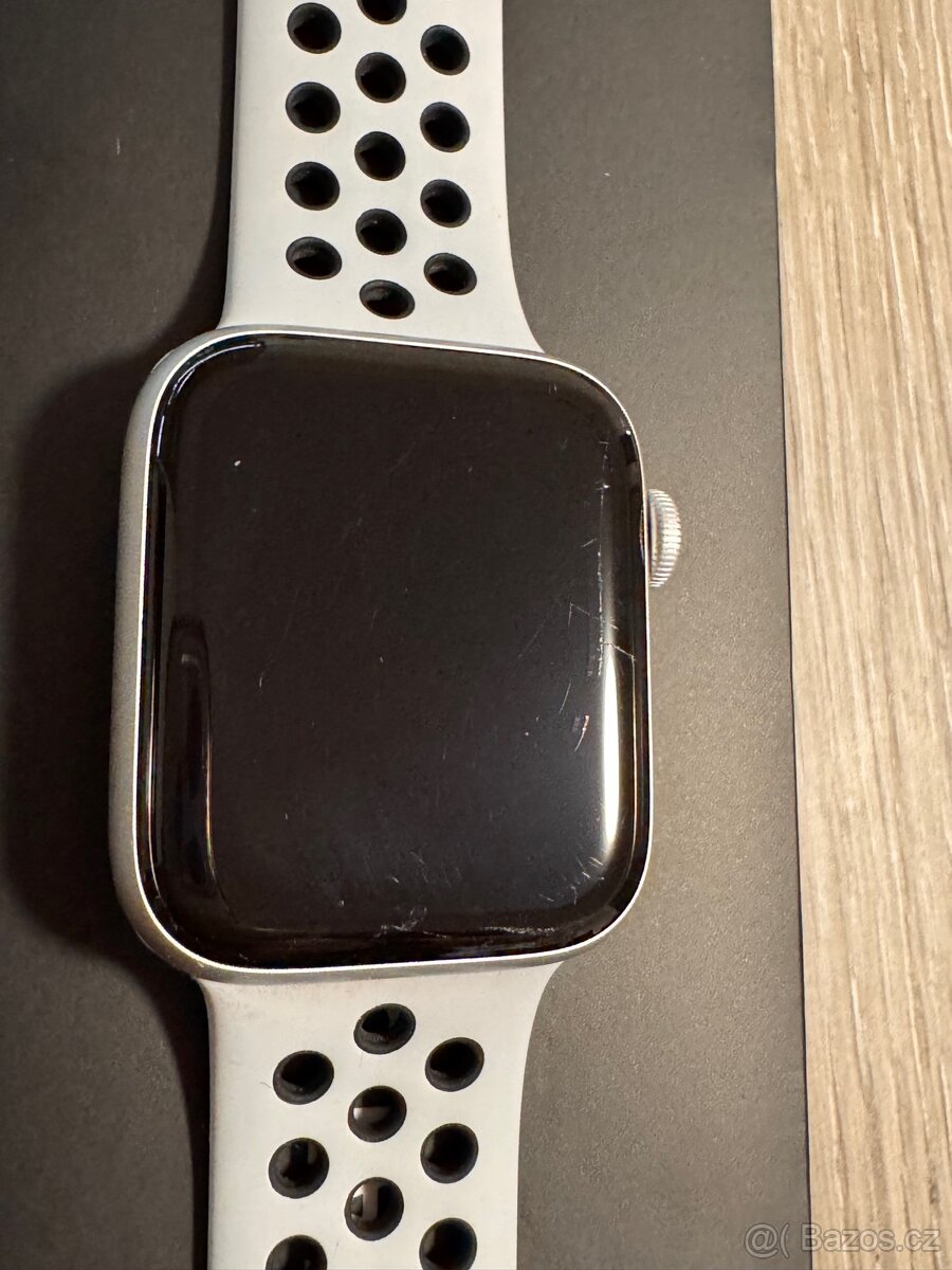 Apple Watch SE Nike 44mm - 4