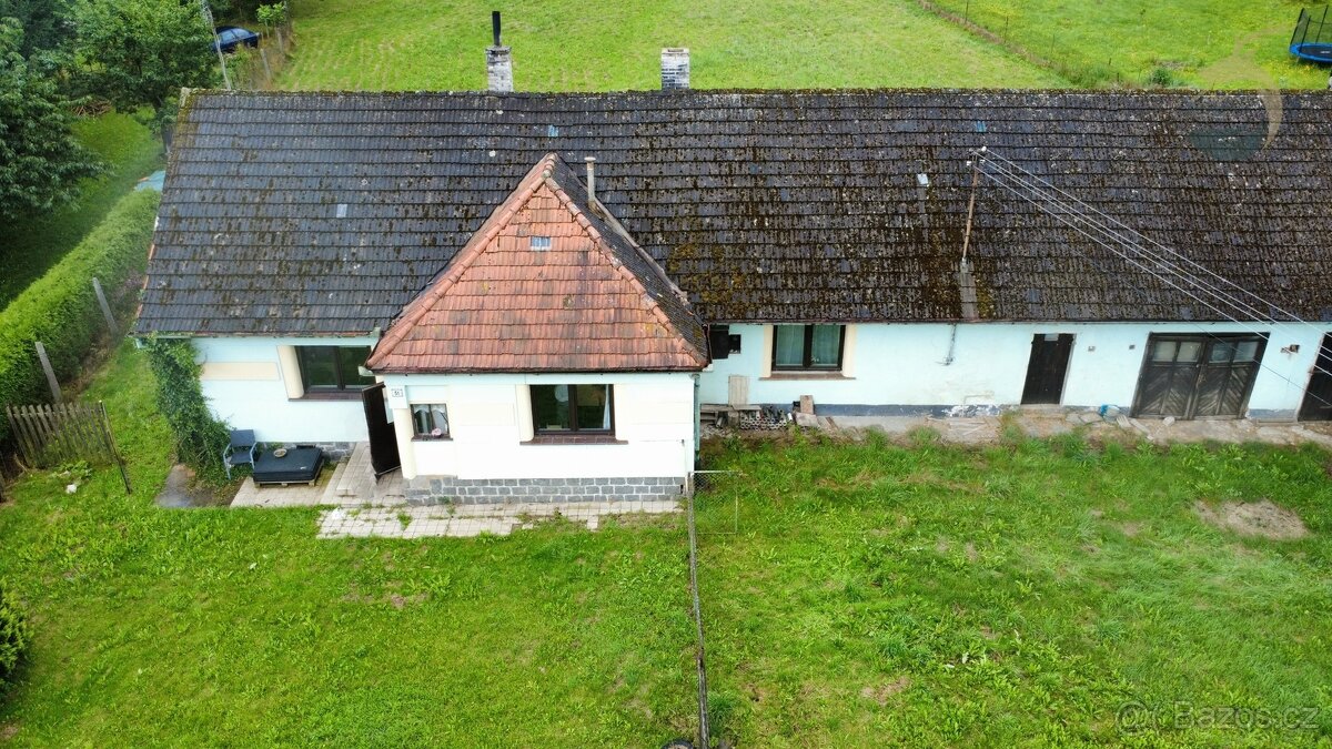 Rodinný dům + 2000 m² stavebního pozemku v Drahách u Myslíva - 4