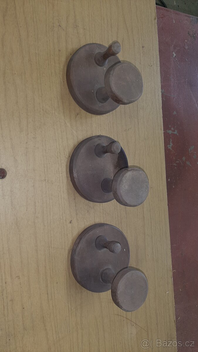 Drobnosti z vyklízení nemovitosti do 100,- Kč - 4