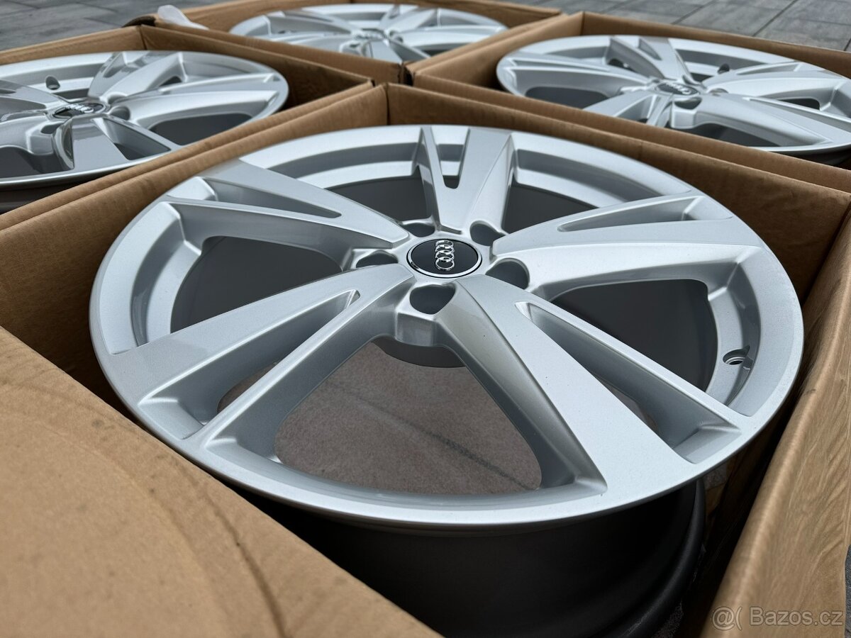 Originál alu kola Audi RS3 5x112 R19 nová sada - 4