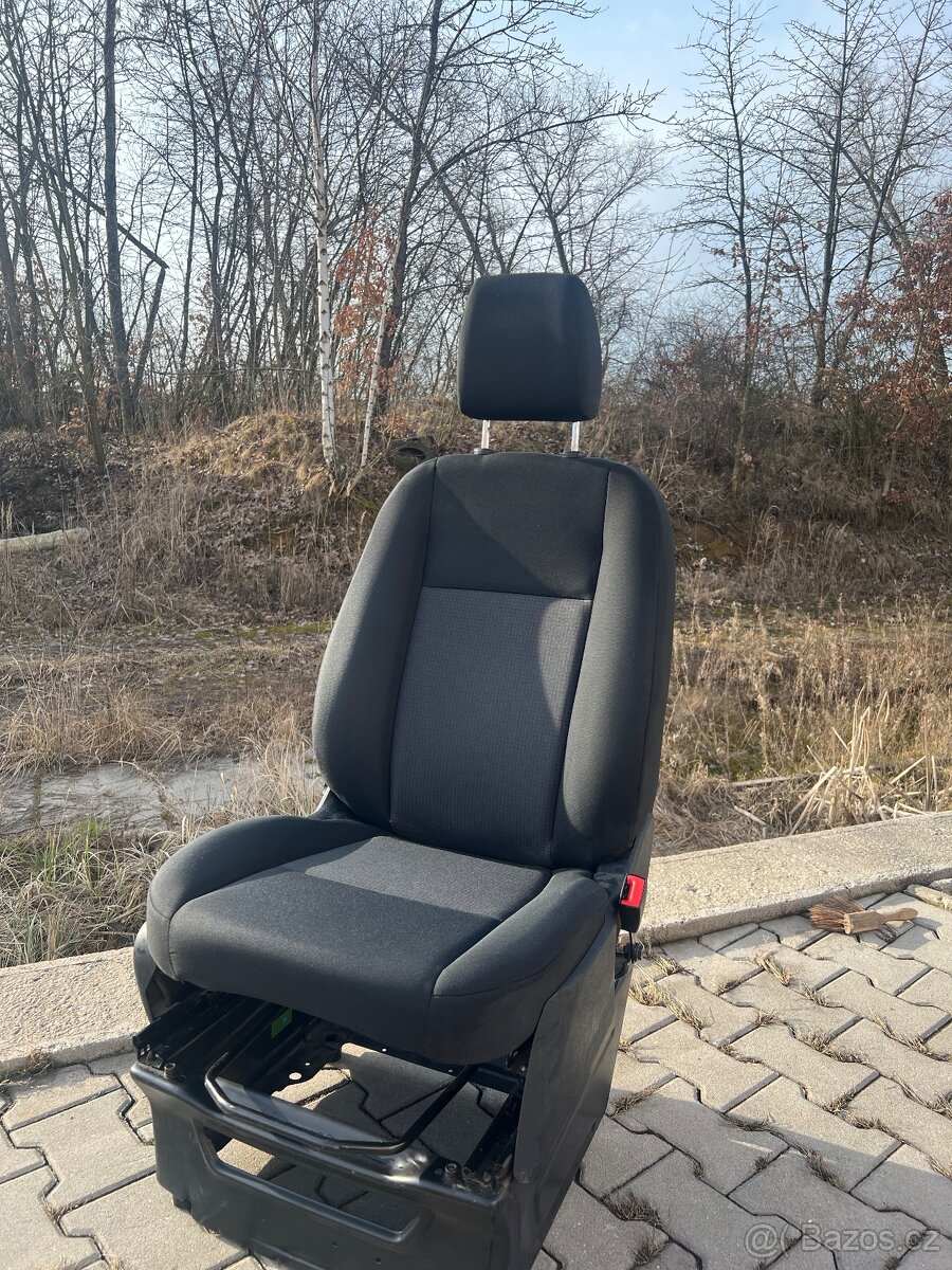 Sedačky Ford transit - 4