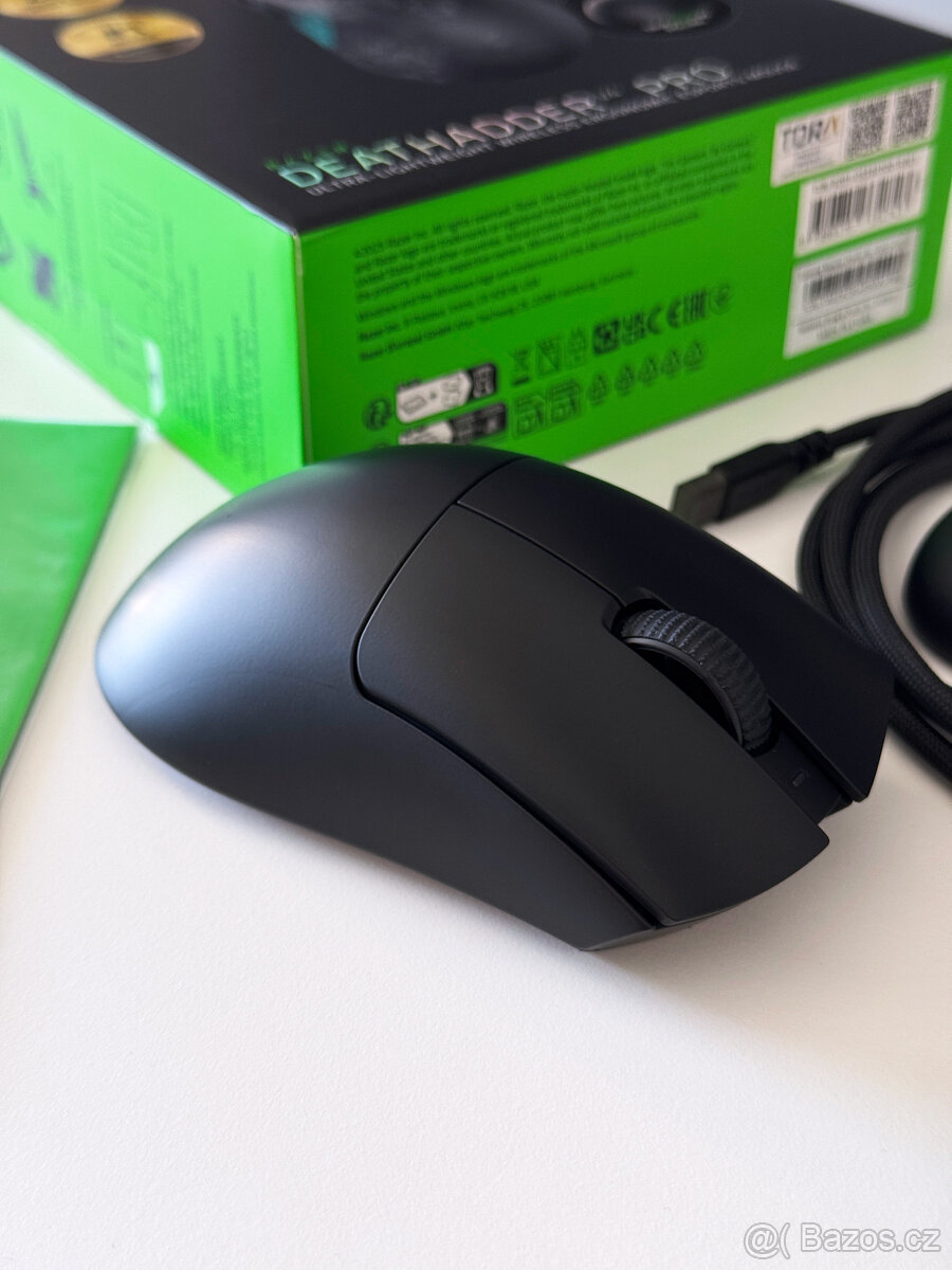 Razer DeathAdder V4 Pro - 4