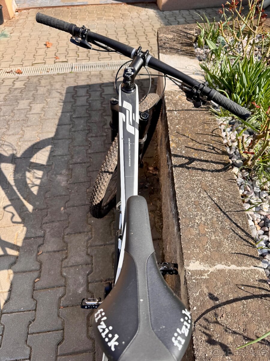 Ghost Lector, celokarbon M rám, 2021 - 4