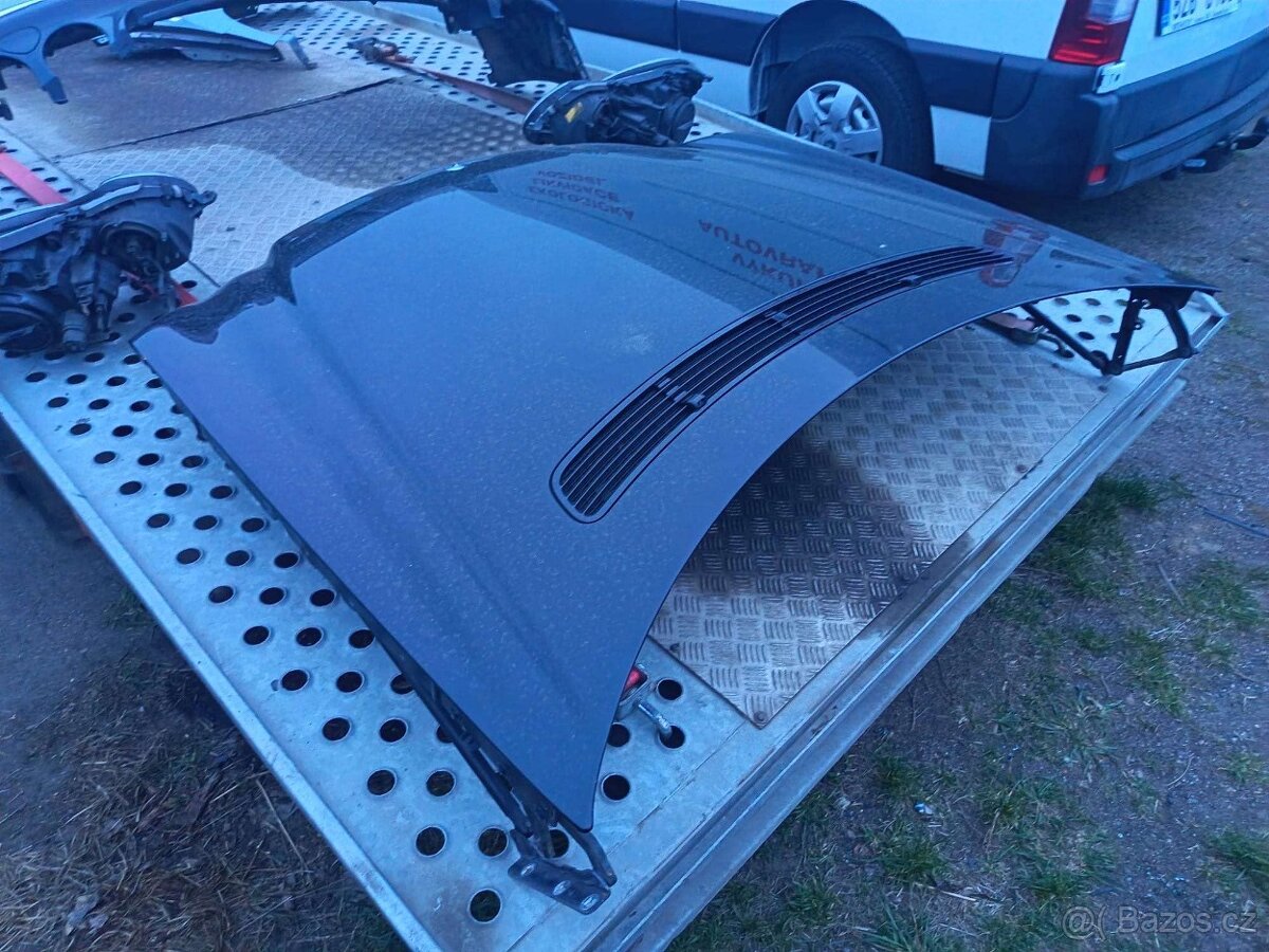 Předek Mercedes W211 před FL - 4