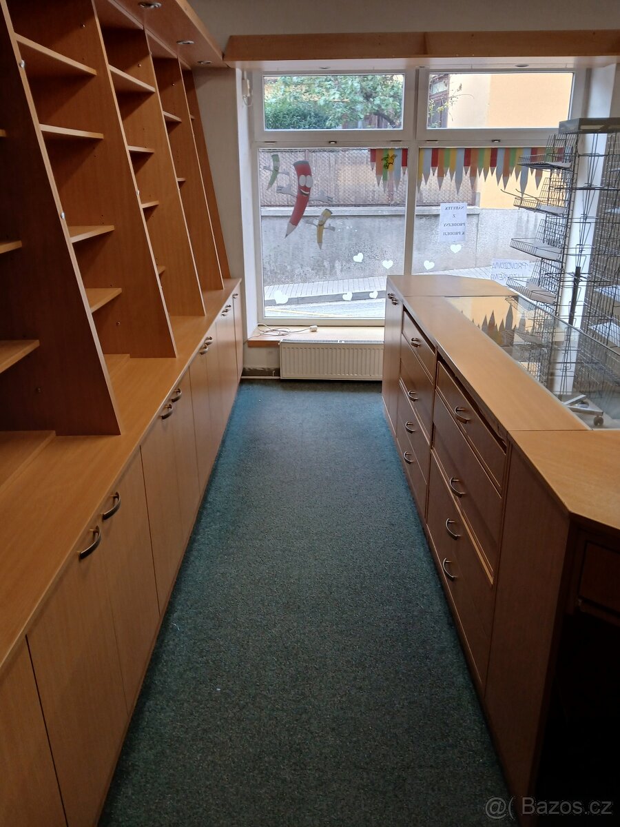 Regál, prodejní pult - 4