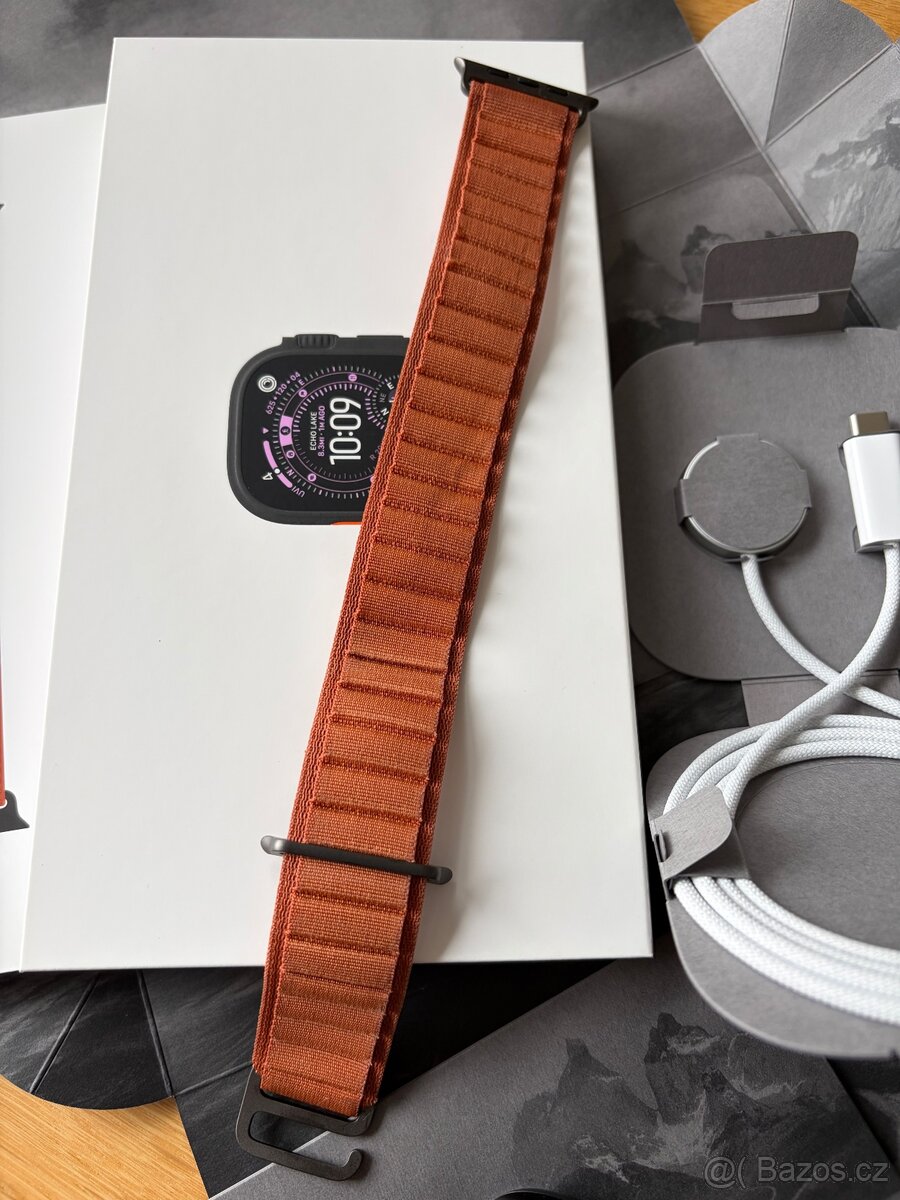 Apple Watch 3 Ultra černý - 4