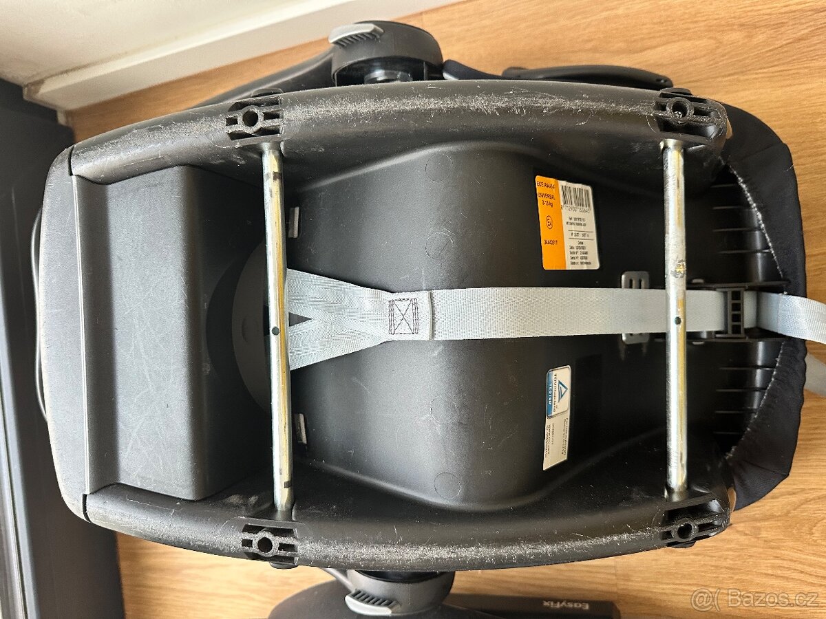 Autosedačka Maxi-Cosi Cabriofix + báze - 4