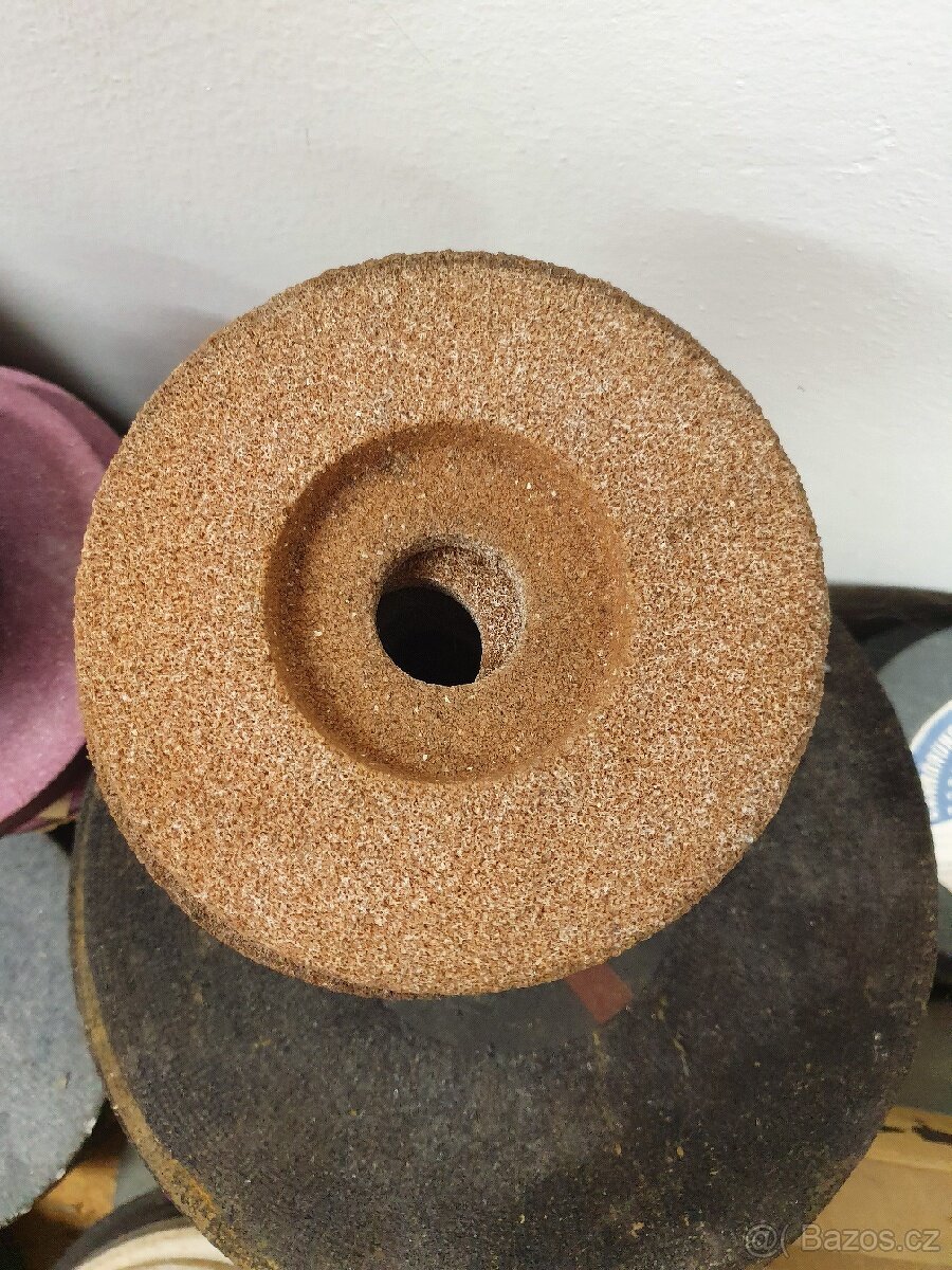 Brusivo brusné kotouče na stojanové brusky - 4