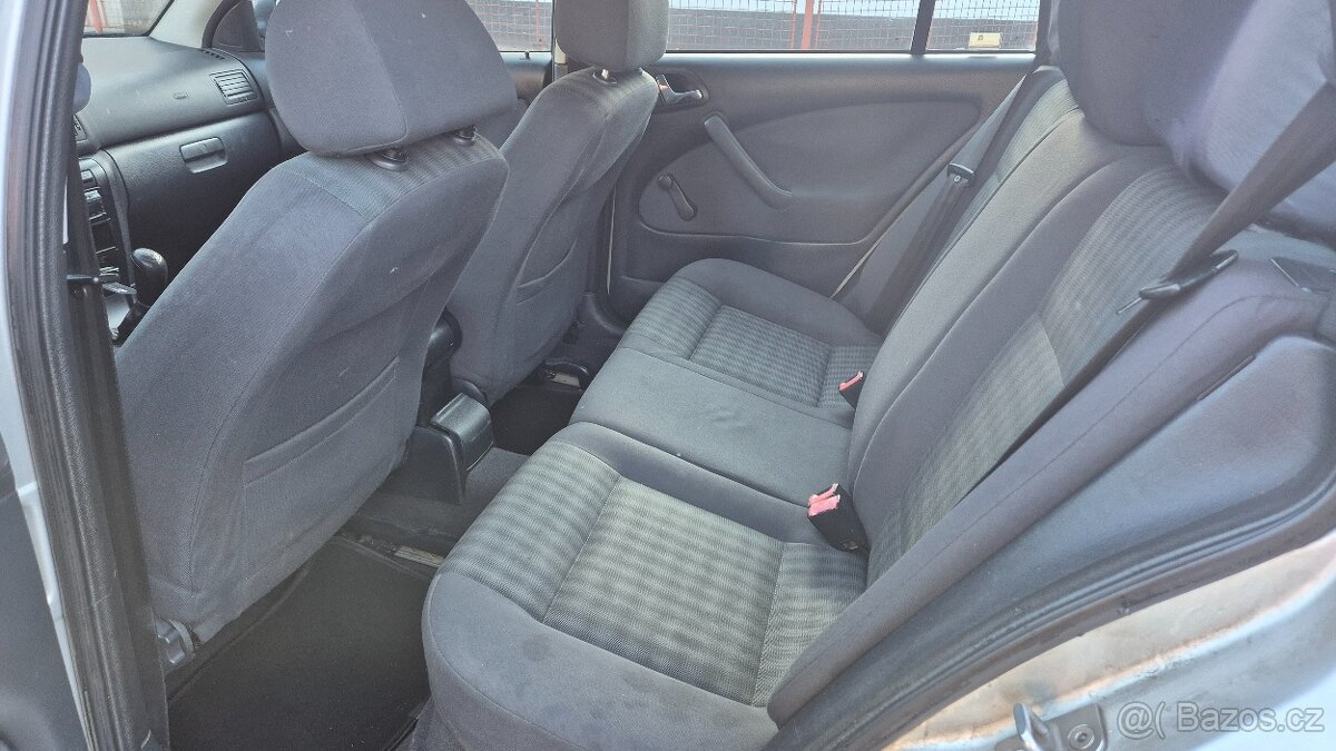 ŠKODA OCTAVIA 1.6 benzin 75 kw - 4