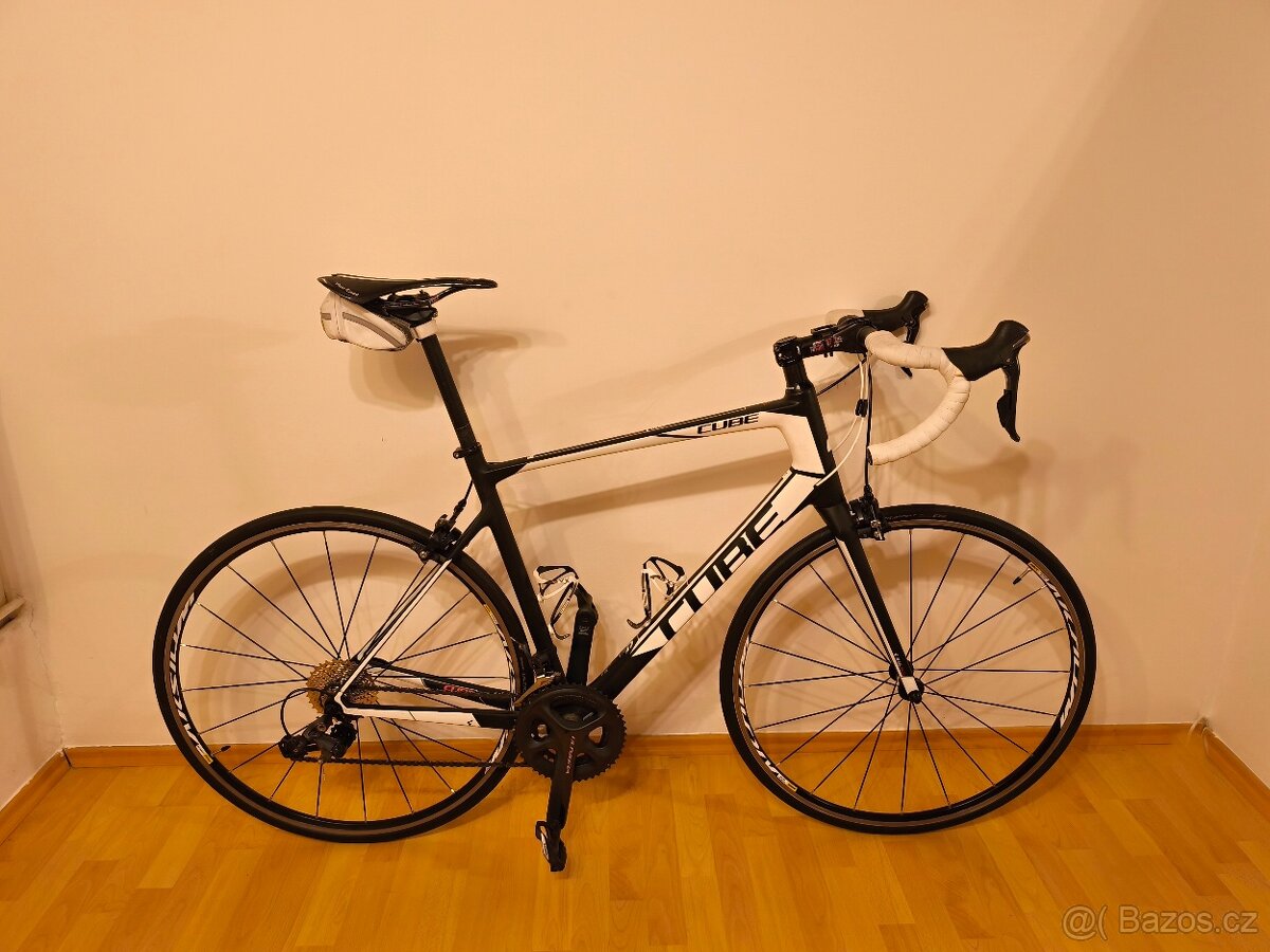 Silniční kolo Cube - 4