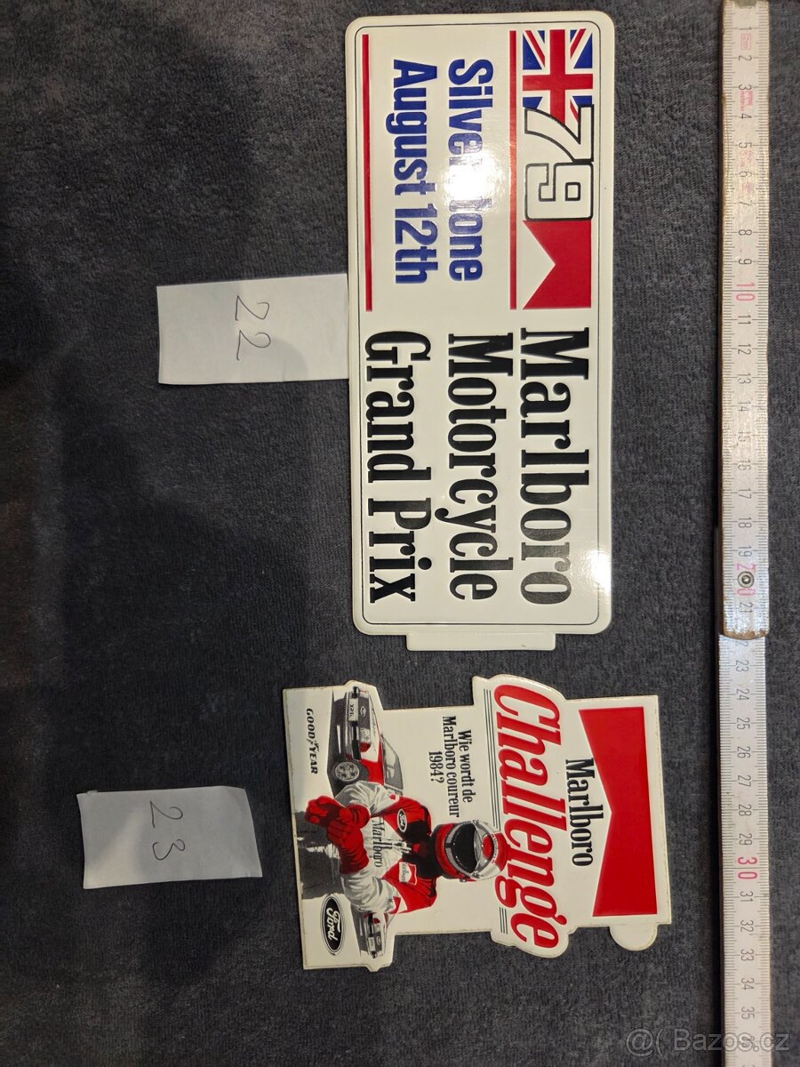 Sběratelské samolepky - 4