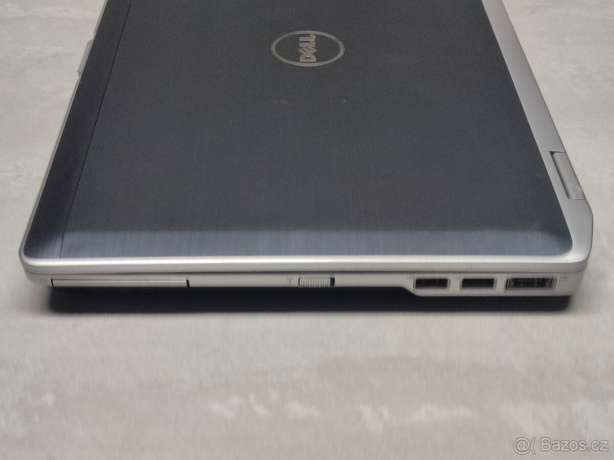 Notebook Dell i5 Win 11, SSD, baterie vydrží cca 2h - 4