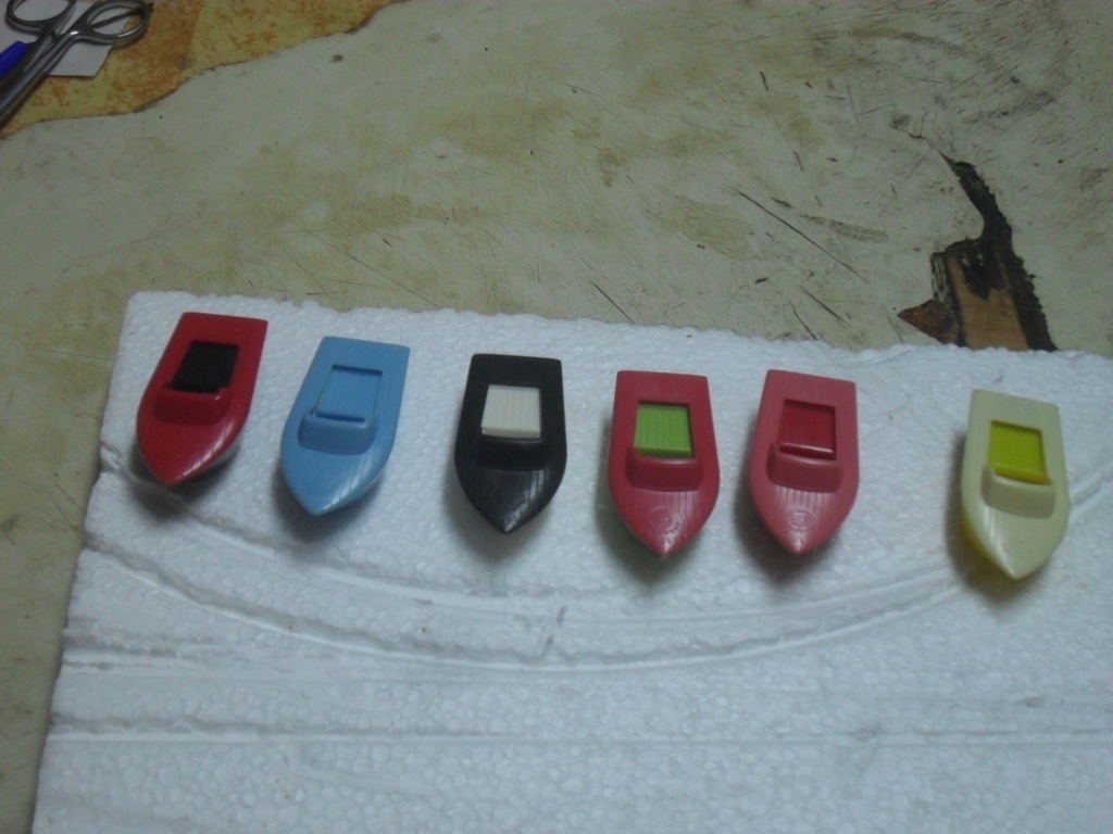 retro ořezávátka KIN lodičky - 4