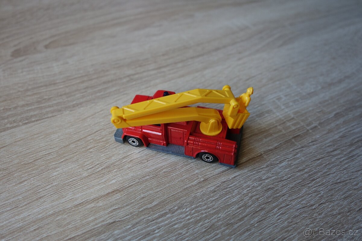 Matchbox Superfast No. 13 Snorkel Fire Engine - 4
