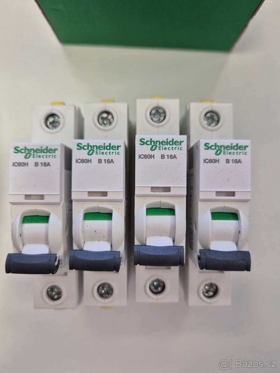 Schneider jističe, chrániče - 4