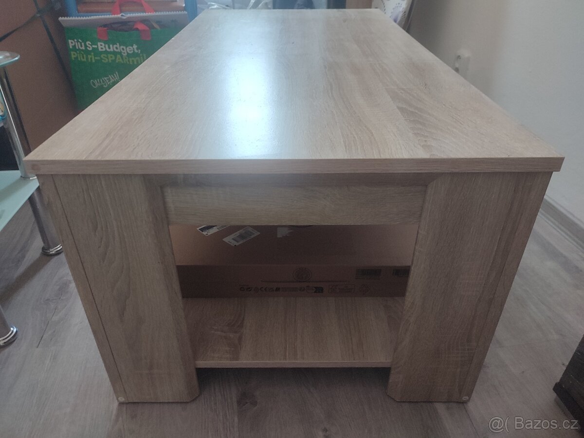 Dřevěný stůl - 4