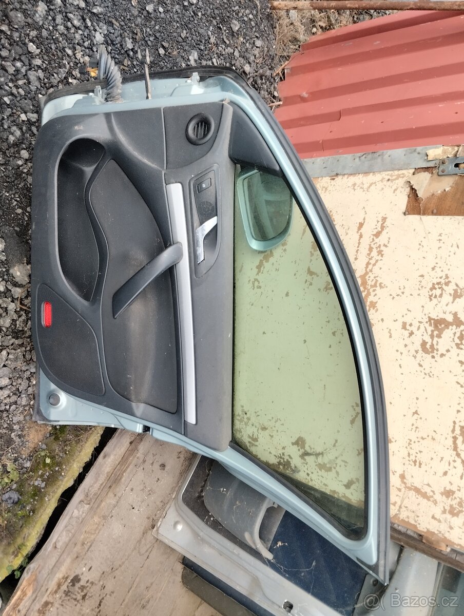 ŠKODA OCTAVIA 2 FACE DVEŘE PP + ZRCÁTKO - 4