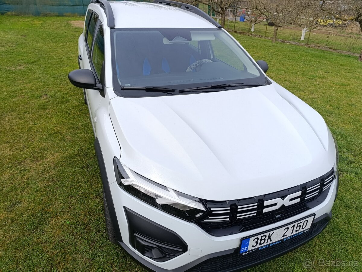 Jogger, LPG, 7 míst, 10 000km - 4