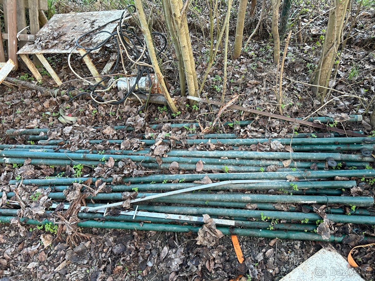 Plotové sloupky, sloupky na plot - 35mm - 4