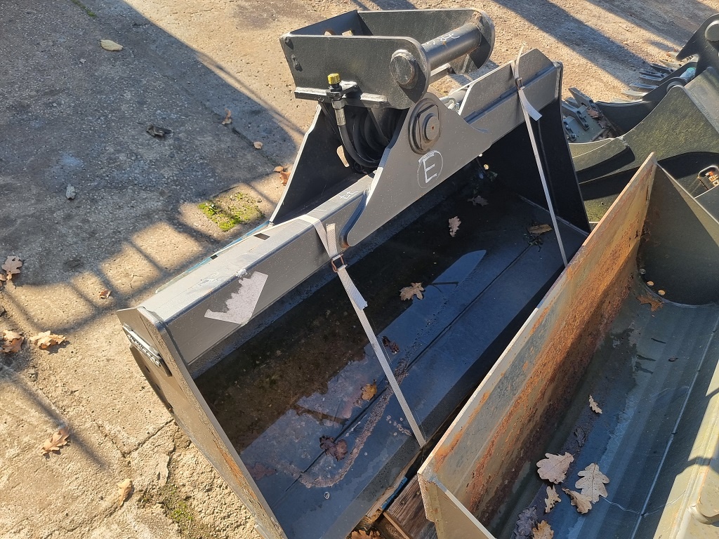 Lžíce Radlinger MS03 (2,5 - 6t) - JCB atd. - 4