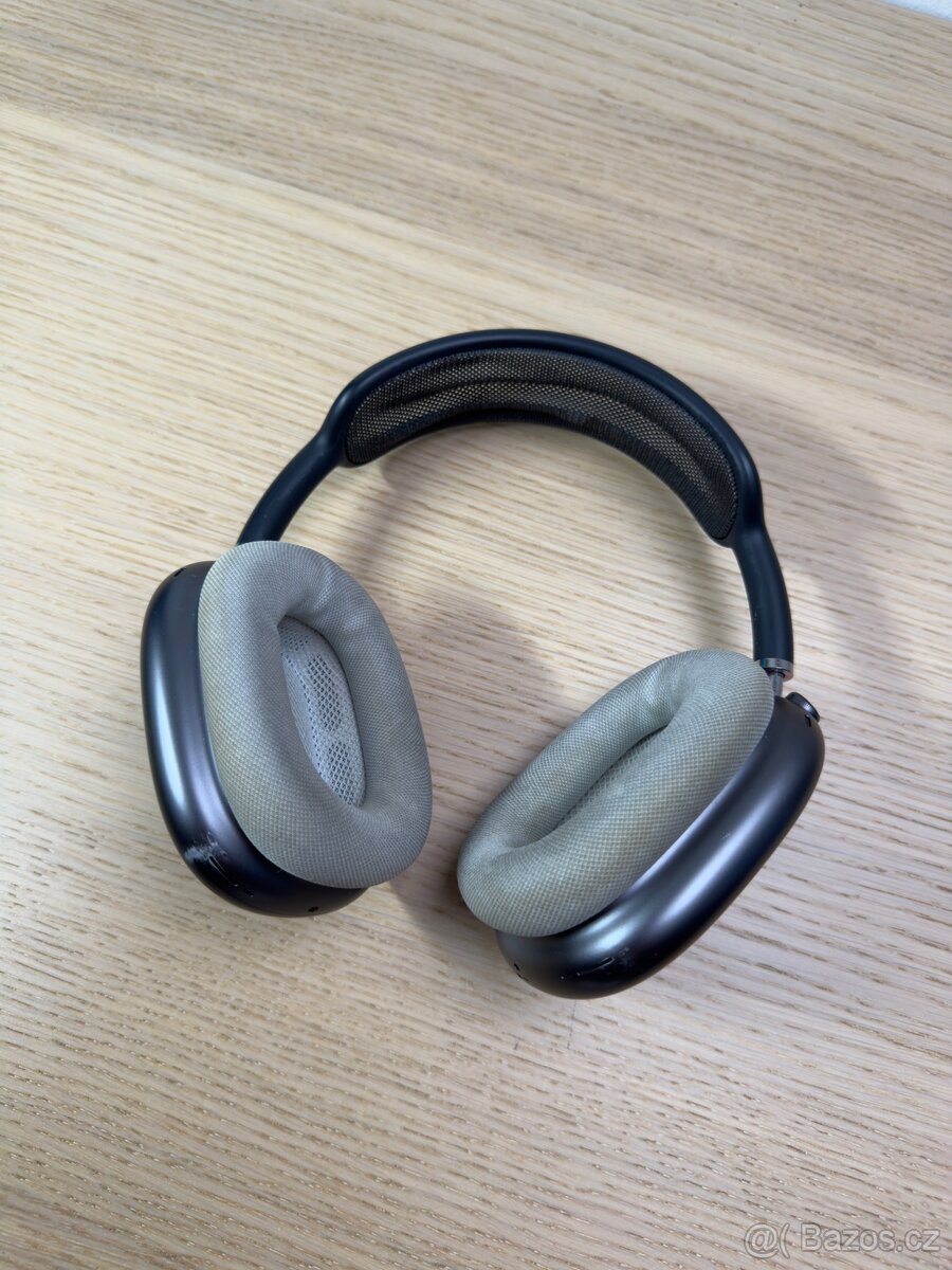 - AirPods Max 2020 - 4