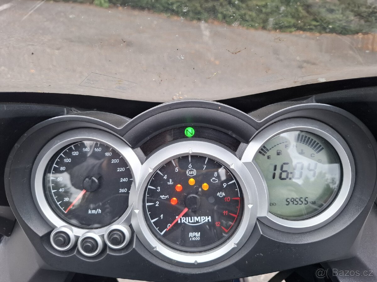 Prodám Triumph Sprint GT - 4