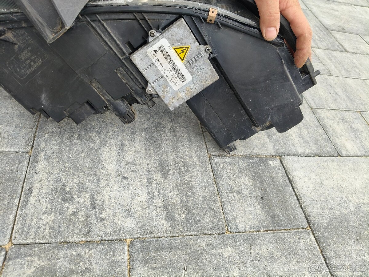 Xenony Mazda 6 GG1 - 4