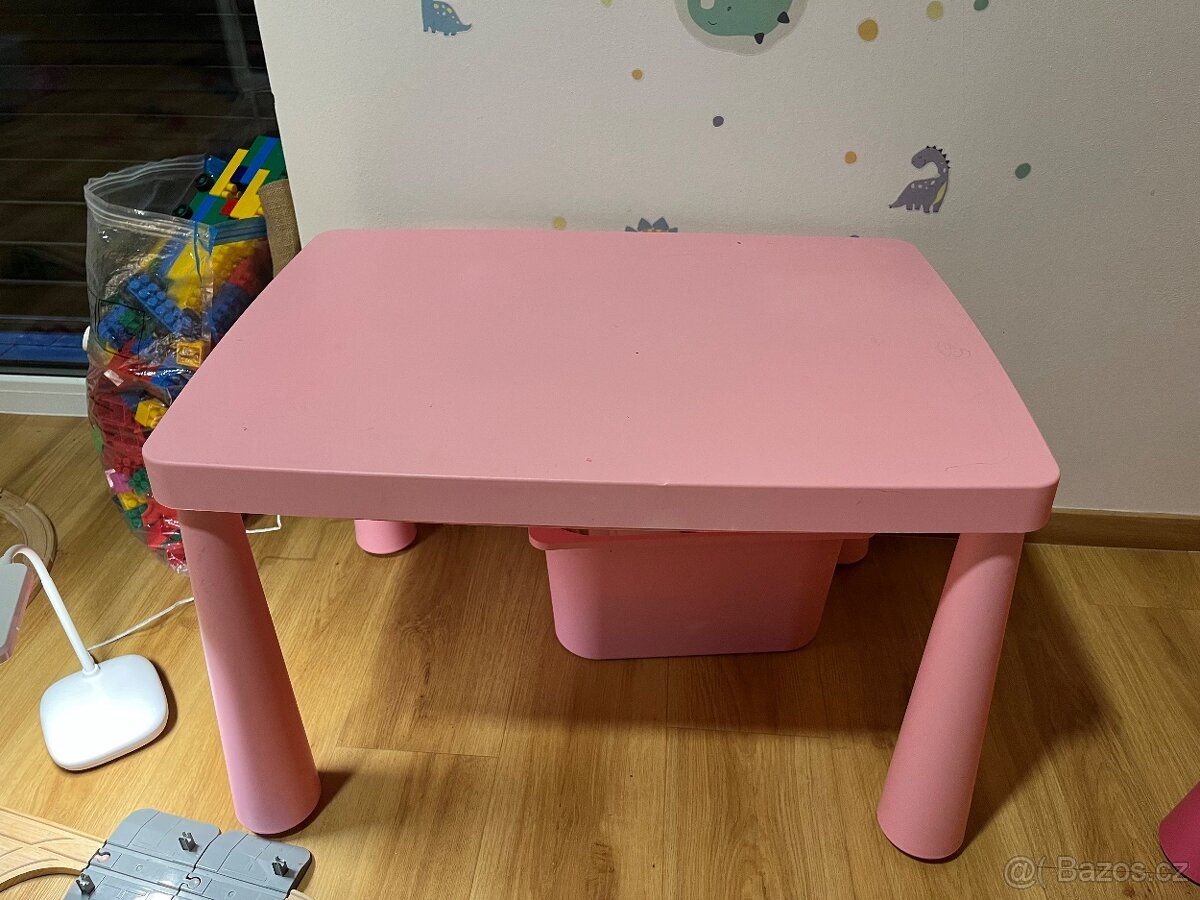 Dětský stoleček ikea plus dvě židličky - 4