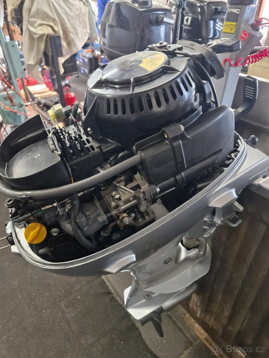 závěsný motor HONDA BF20D - 4