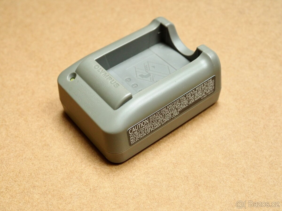 Nabíječka Olympus BCS-5 + baterie Olympus BLS-5 - 4