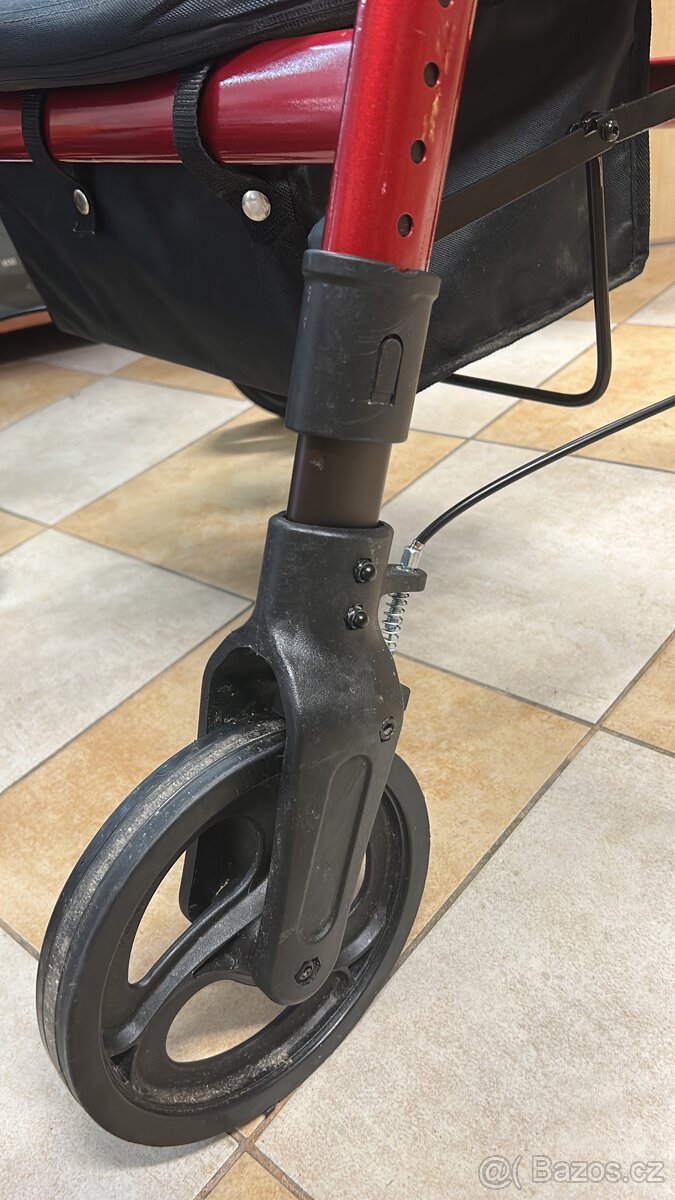 Chodítko XXL Rollator do 200kg - 4