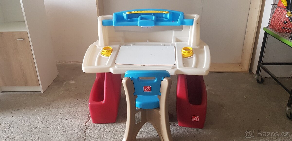 PRODÀM DĚCKI STOLEK VÝTVARNY -STEP.2 - 4