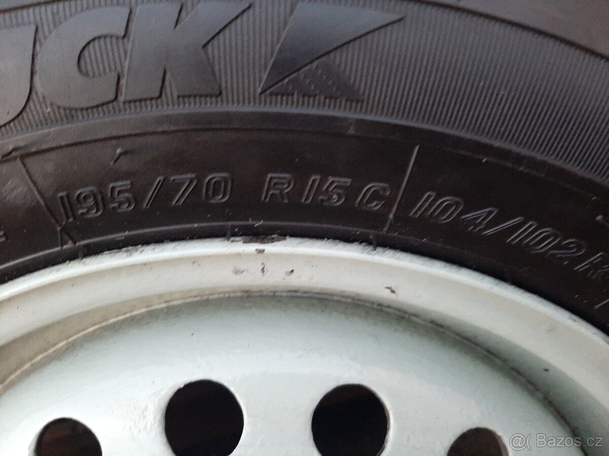 4 ks letních kol, VW T-4 - 4