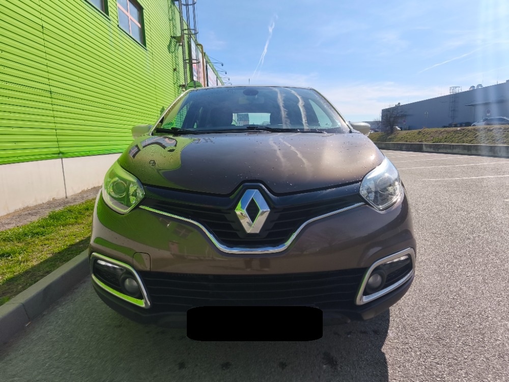 Renault Captur 1,5 dCi (2013) výbava Intens - 4
