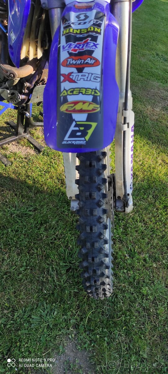 Yamaha YZF 250 rok výroby 2001