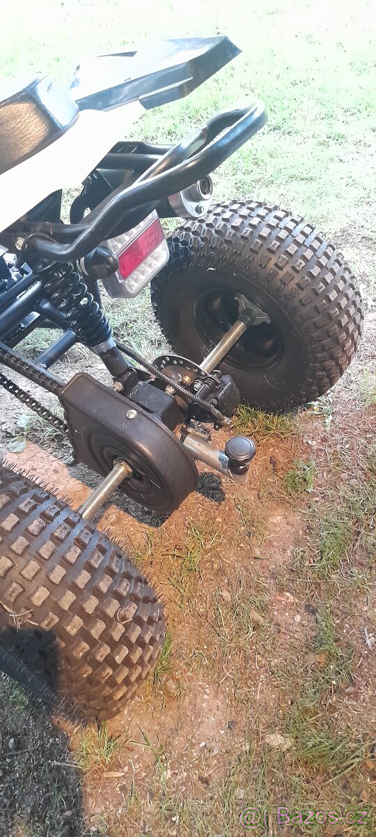 Dětská čtyřkolka atv125 Kawasaki style + vozík