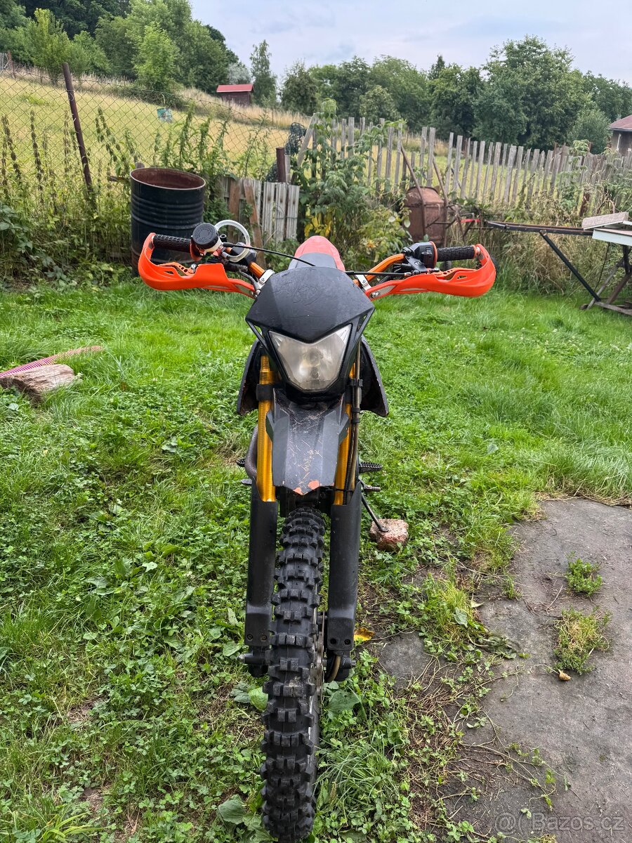 Enduro 250
