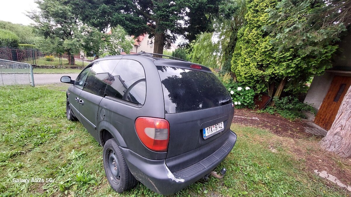 Chrysler Voyager 2.5 CRD, 89 kw, rv. 2005 na ND - 4