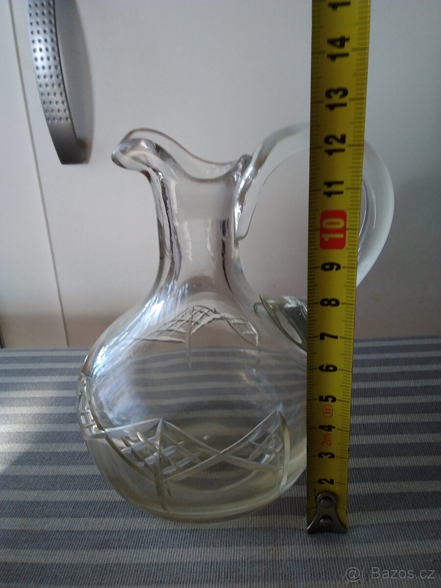 Skleněné vázičky a talířek. - 4