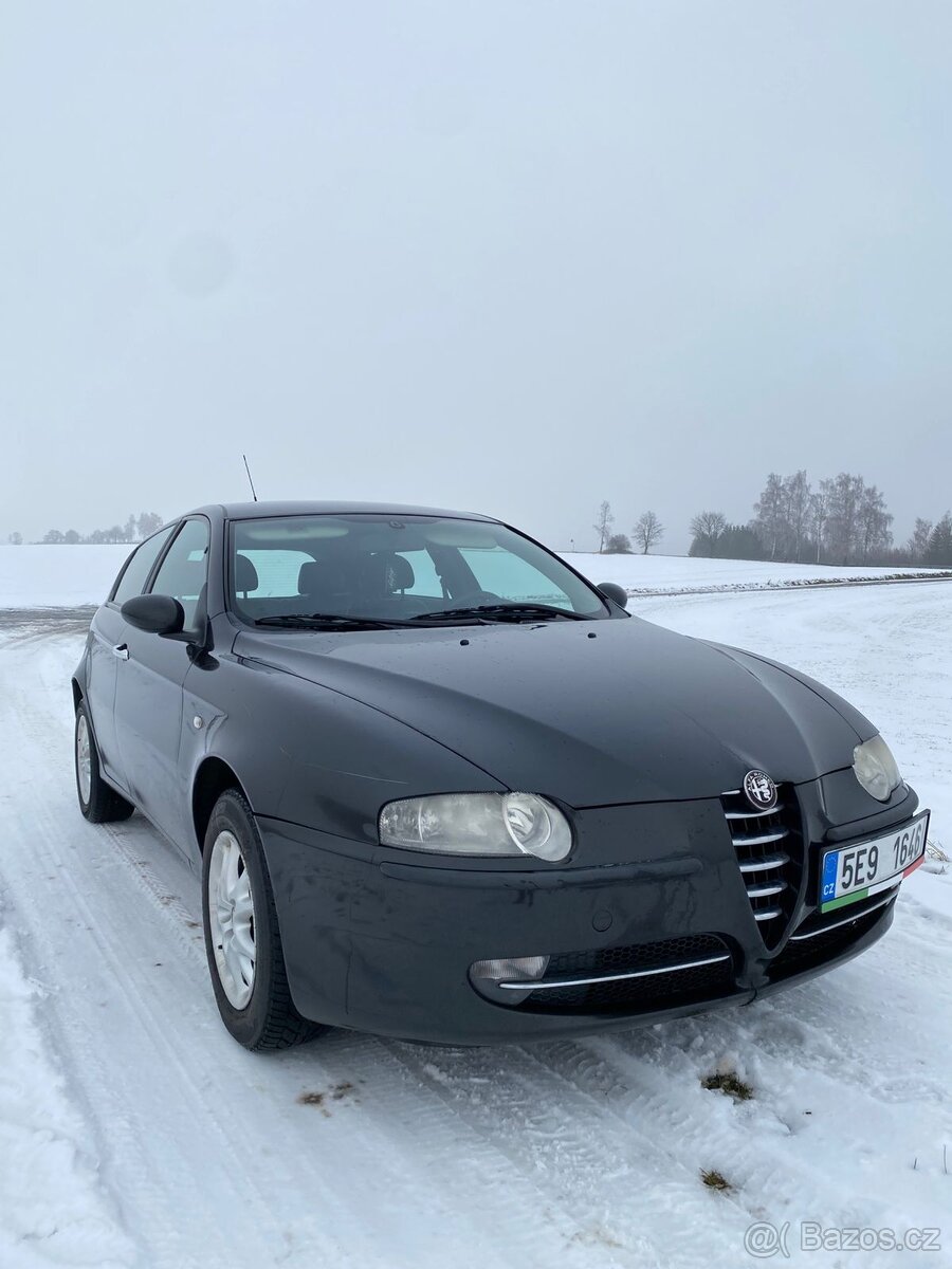 Prodám Alfa Romeo 147 1.9jtd 108kw STK 11/2026 - 4
