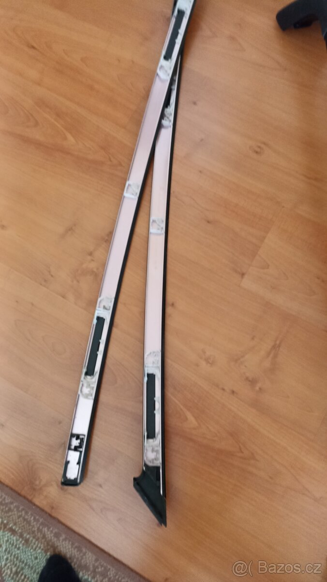 Střešní nosič, příčné týče Citroen C3 s oknem zenith - 4