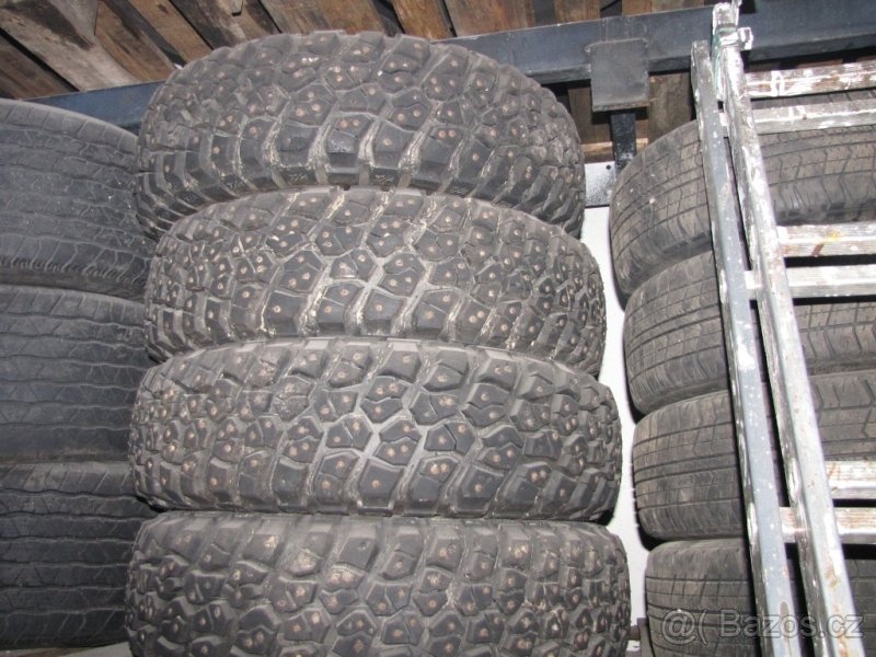 Pneu s Hrotama off road - 4