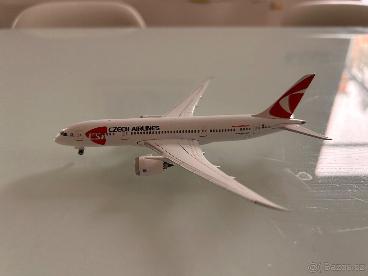 Prodám model letadla B787-8 ČSA - 4