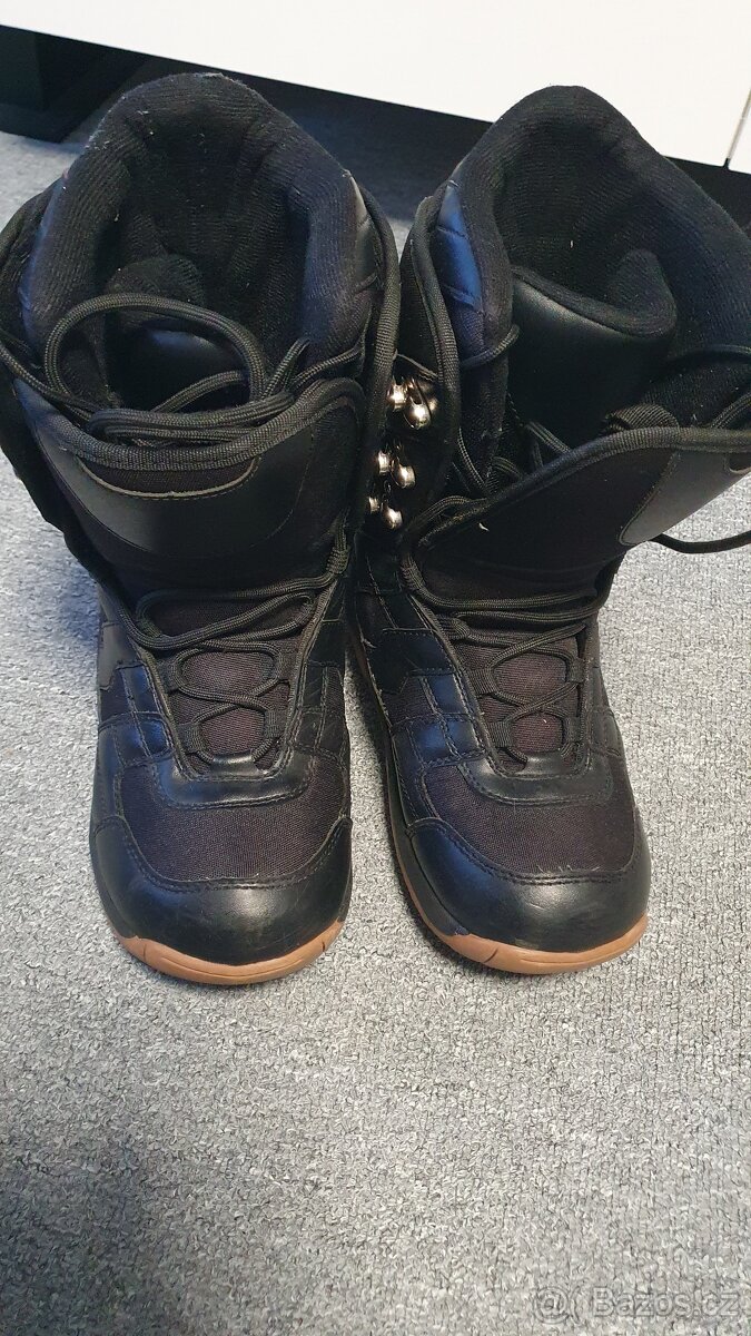 Snowboard 150cm +vázání + boty - 4