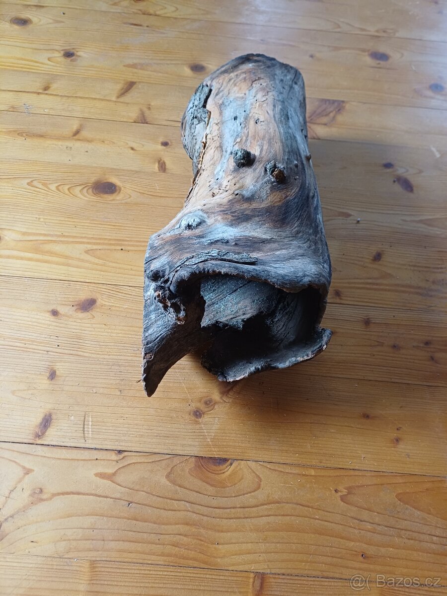 Dřevěná dekorace - 4