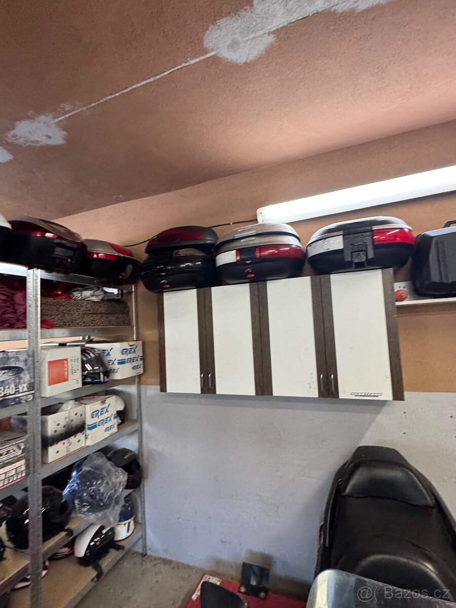 MOTOKUFR GIVI , KAPPA,PŘILBY - 4