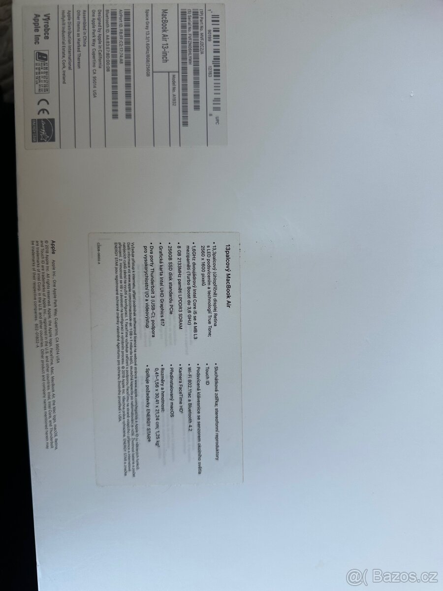 13palcový MacBook Air - 4