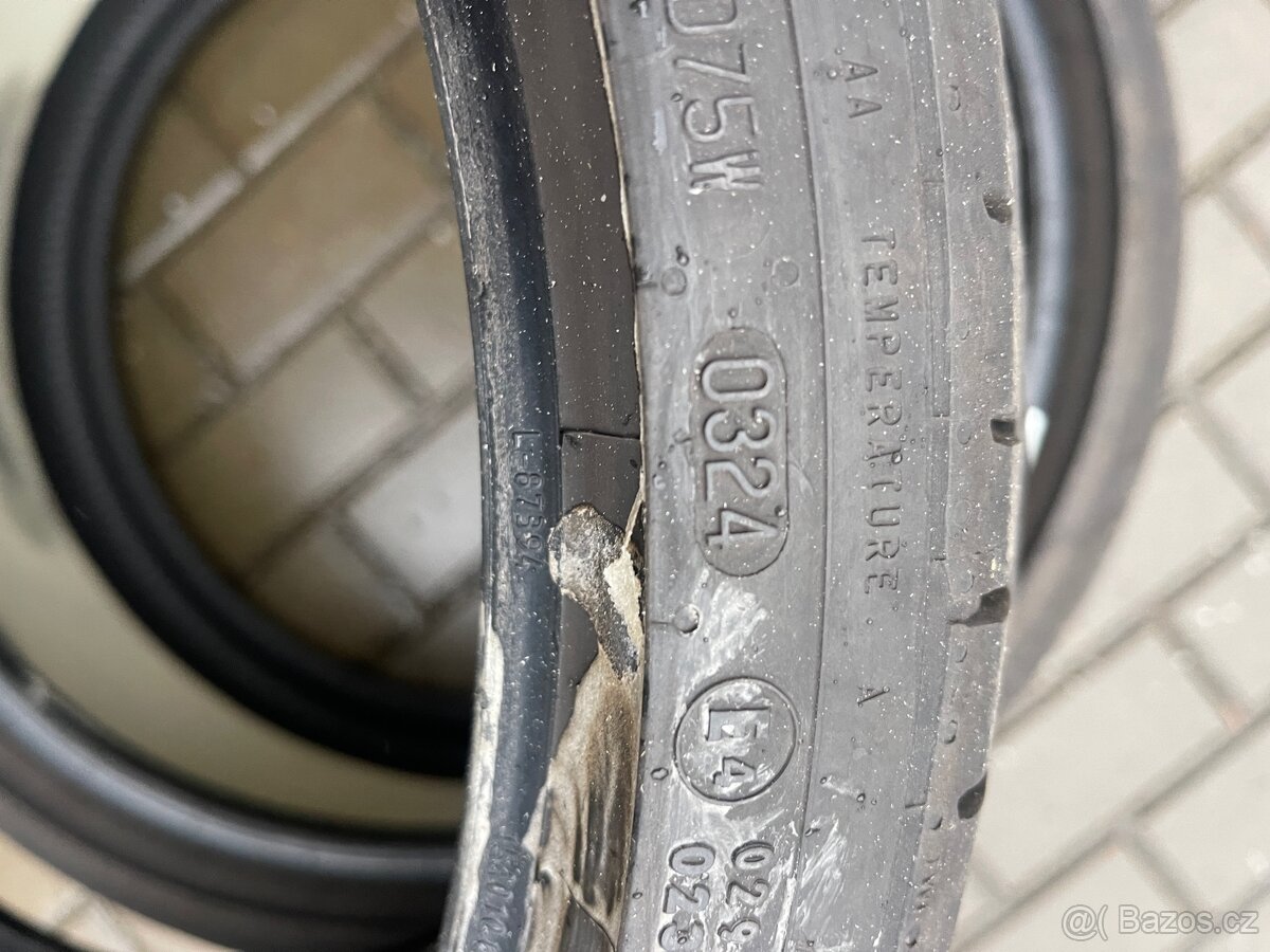 Pneu Continental 265/30 R 20 - 4
