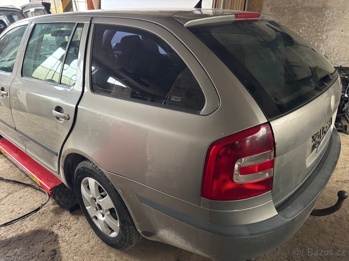 Škoda Octavia 2 1.9tdi 77kw BXE barva - 9202 - 4